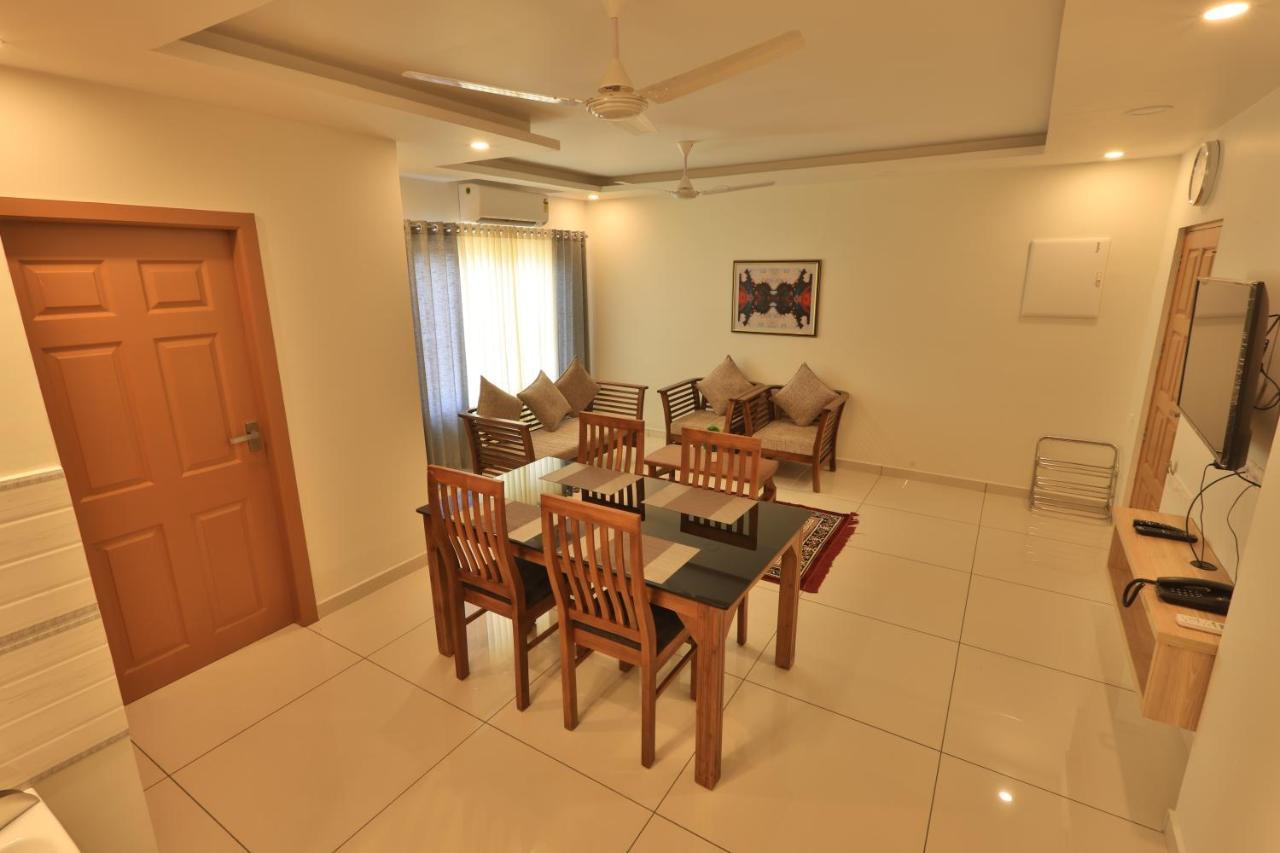 Castle Brook Residential Homestay Tiruvalla Exterior foto